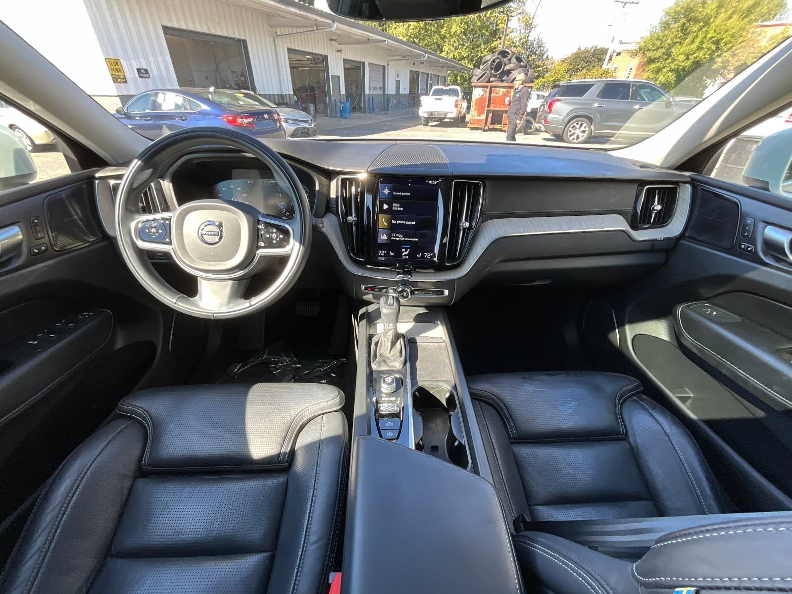 Used 2021 Volvo XC60 T5 Inscription w/ Advanced Package AWD/4WD image 6