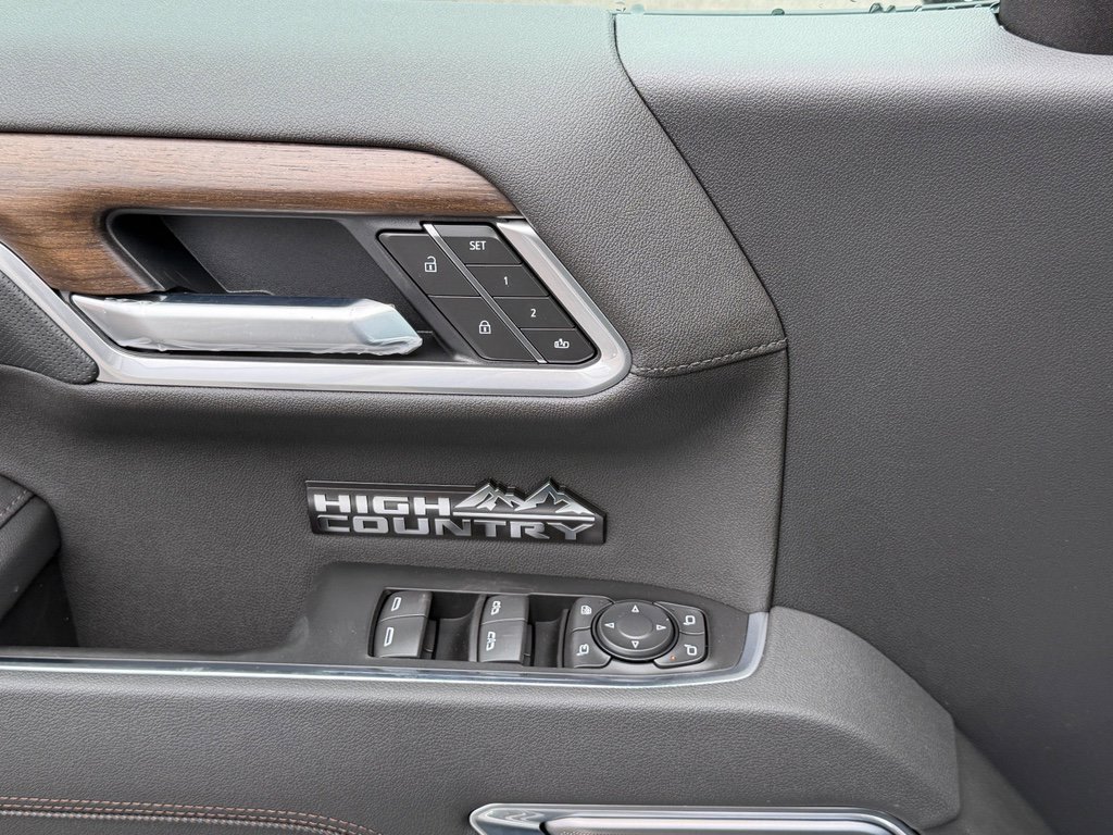 New 2026 Chevrolet Silverado 1500 High Country w/ Technology Package image 12