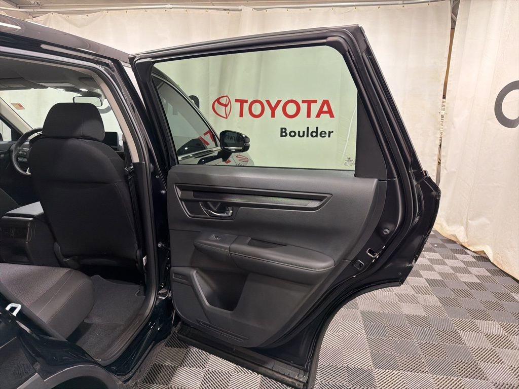 Used 2026 Honda CR-V LX image 11