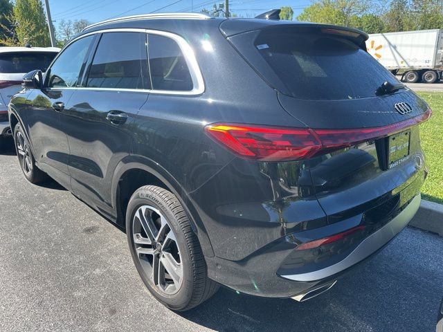 Used 2025 Audi Q5 Premium w/ Premium Plus AWD/4WD image 4