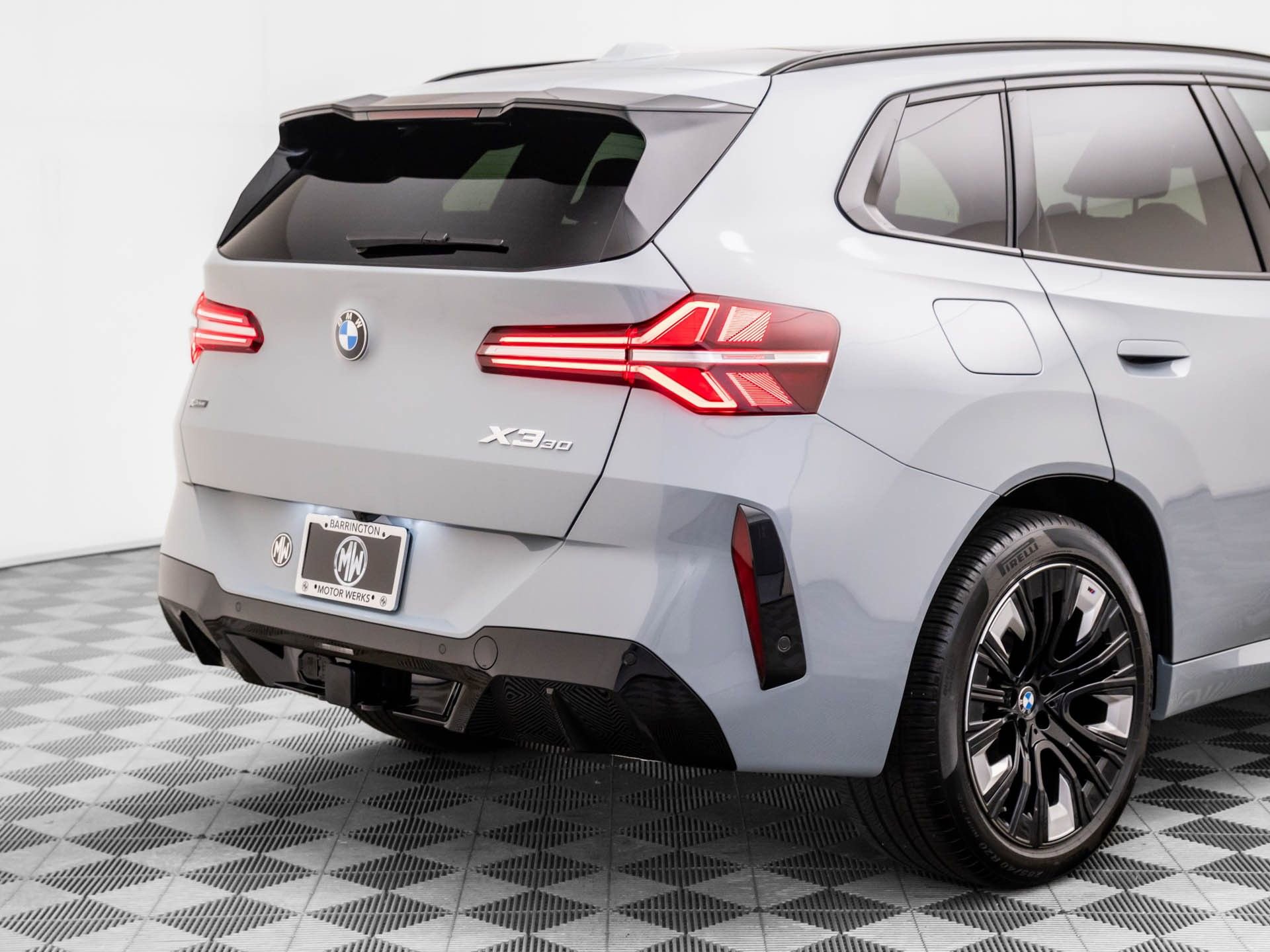 Certified 2025 BMW X3 xDrive30i w/ Premium Package image 38