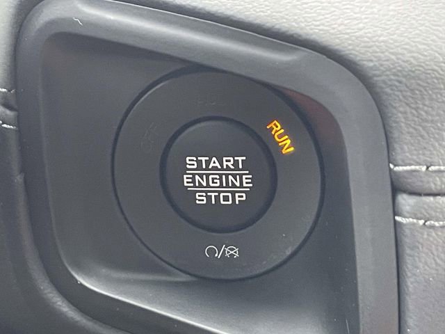 Used 2025 Jeep Wrangler Unlimited Rubicon 392 AWD/4WD image 19