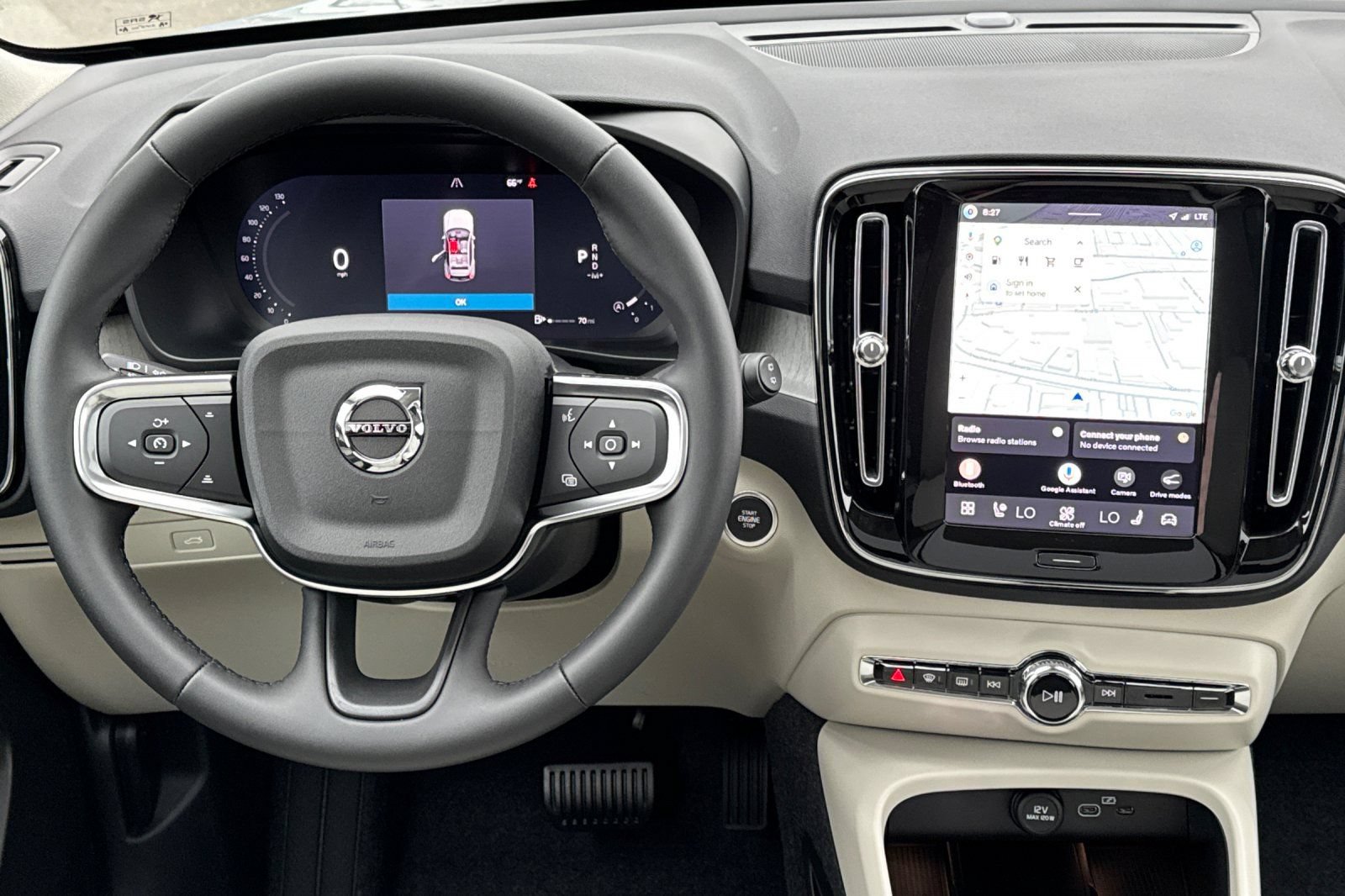 New 2026 Volvo XC40 B5 Plus w/ Protection Package Premier AWD/4WD image 15