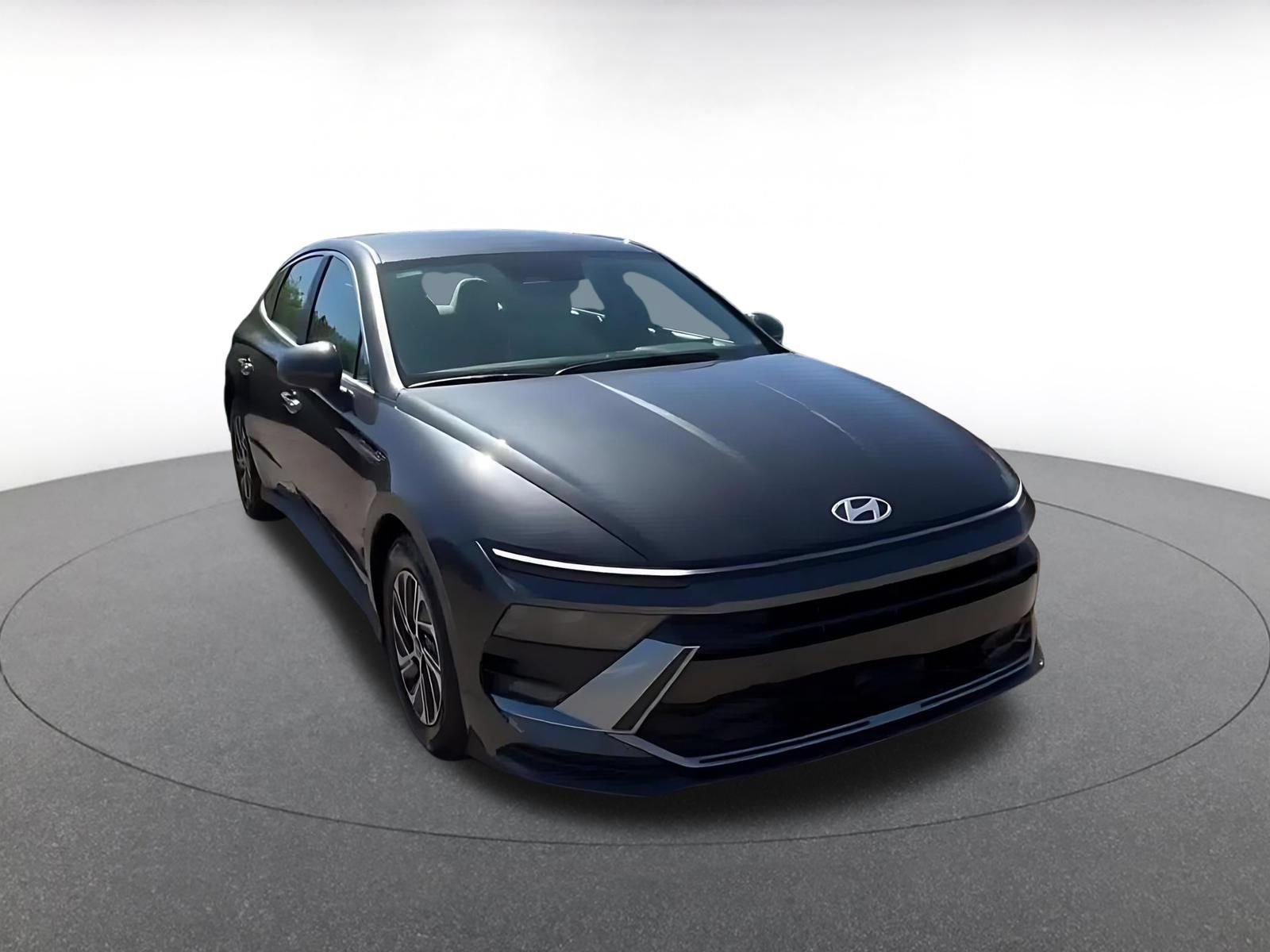 Used 2026 Hyundai Sonata Blue FWD image 3