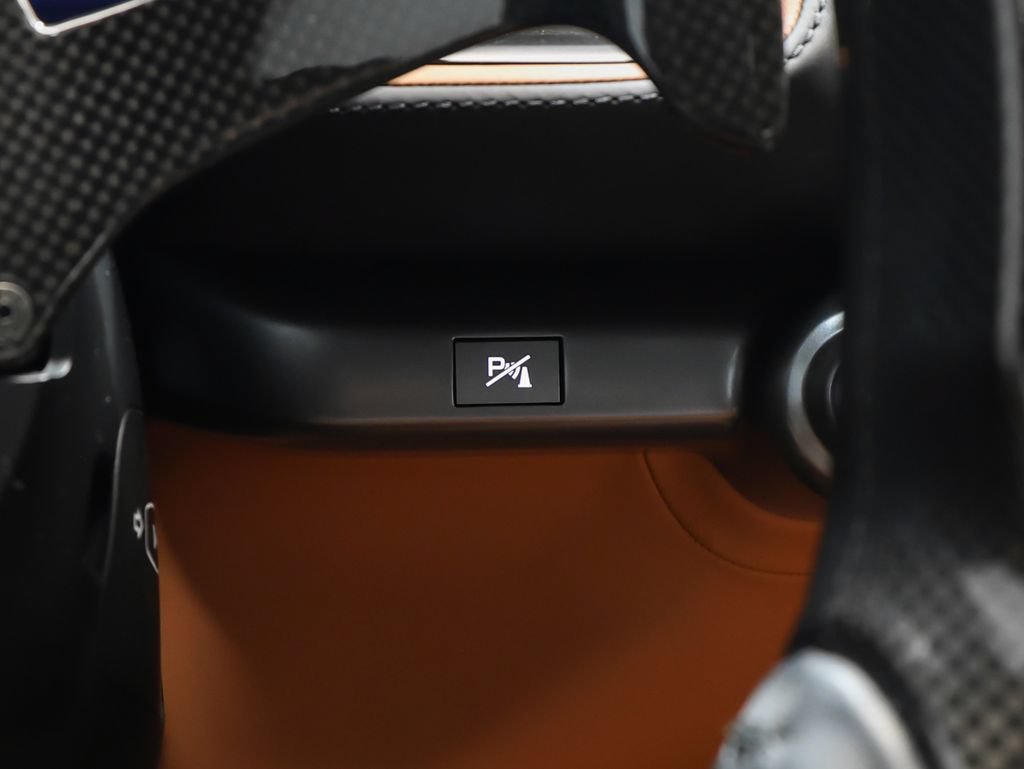 Certified 2018 Ferrari 812 Superfast RWD image 59