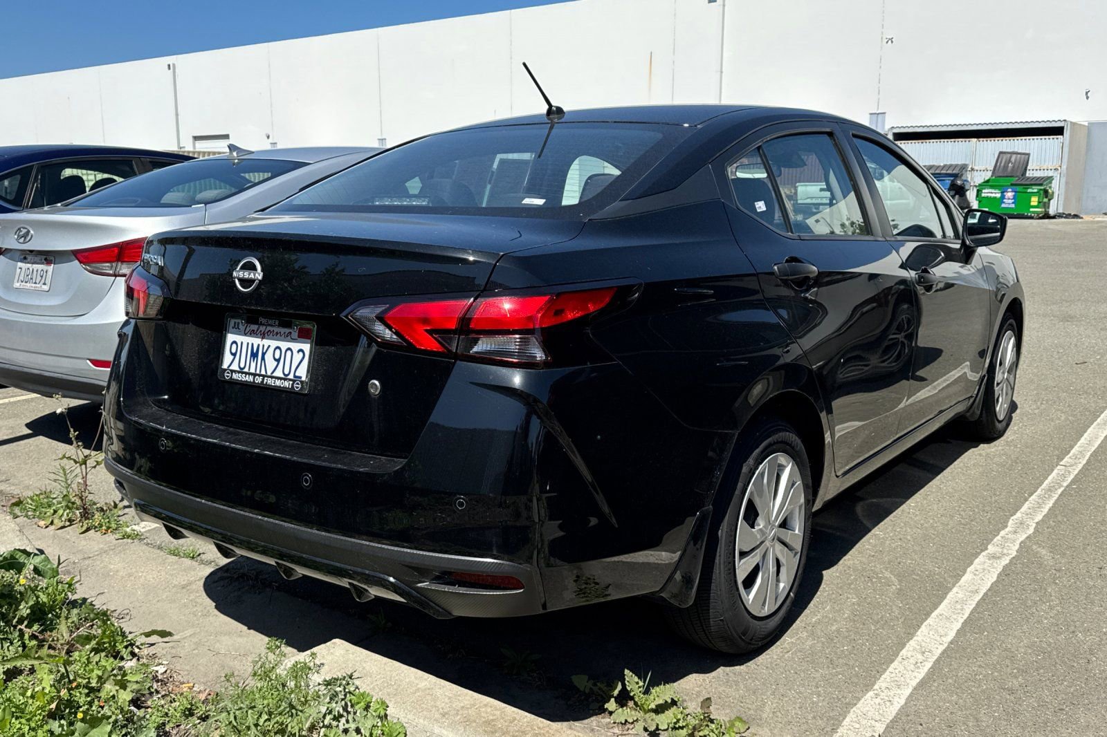 Certified 2025 Nissan Versa S w/ Trunk Package image 5