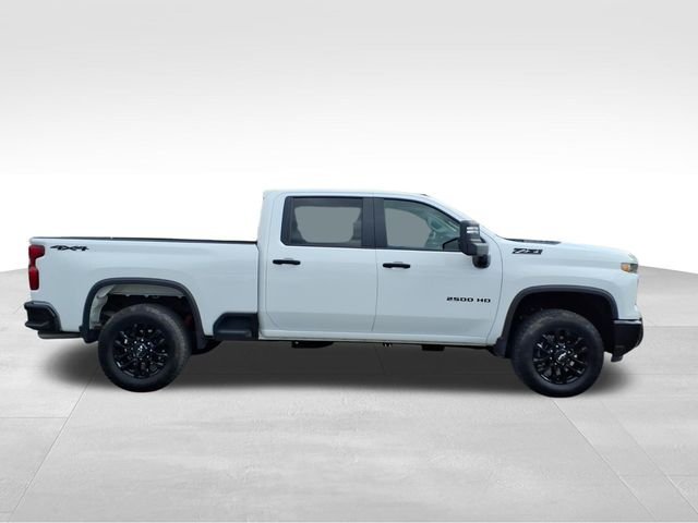 Used 2025 Chevrolet Silverado 2500 Custom w/ Custom Value Package AWD/4WD image 11
