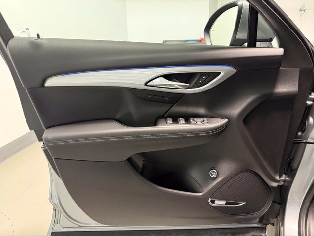 Certified 2026 Buick Envision Avenir AWD/4WD image 11