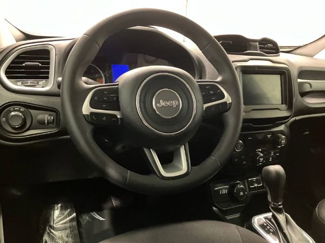 Used 2018 Jeep Renegade Sport w/ Power & Air Group image 41