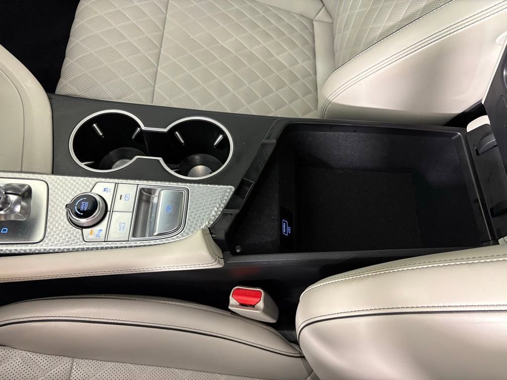 Used 2023 Genesis G70 3.3T w/ Sport Prestige Package image 31