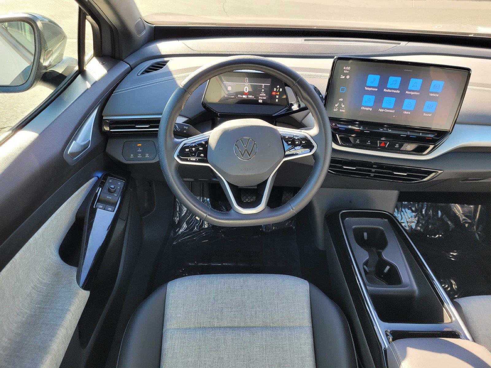 Certified 2023 Volkswagen ID.4 Pro AWD/4WD image 18