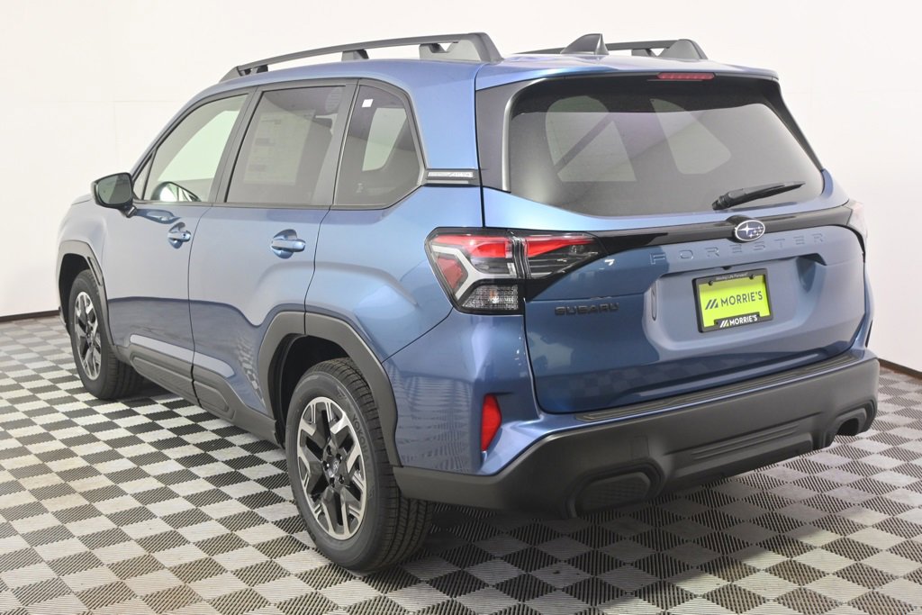 New 2025 Subaru Forester Premium image 3