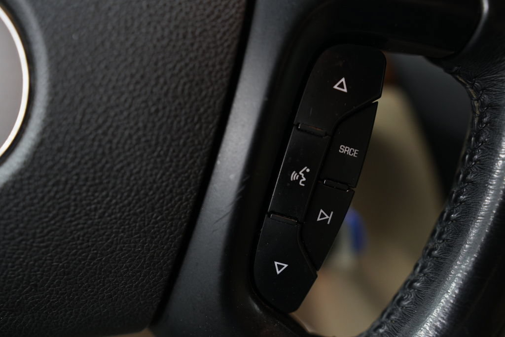 Used 2007 Saturn Outlook XR w/ Premium Trim Pkg FWD image 23