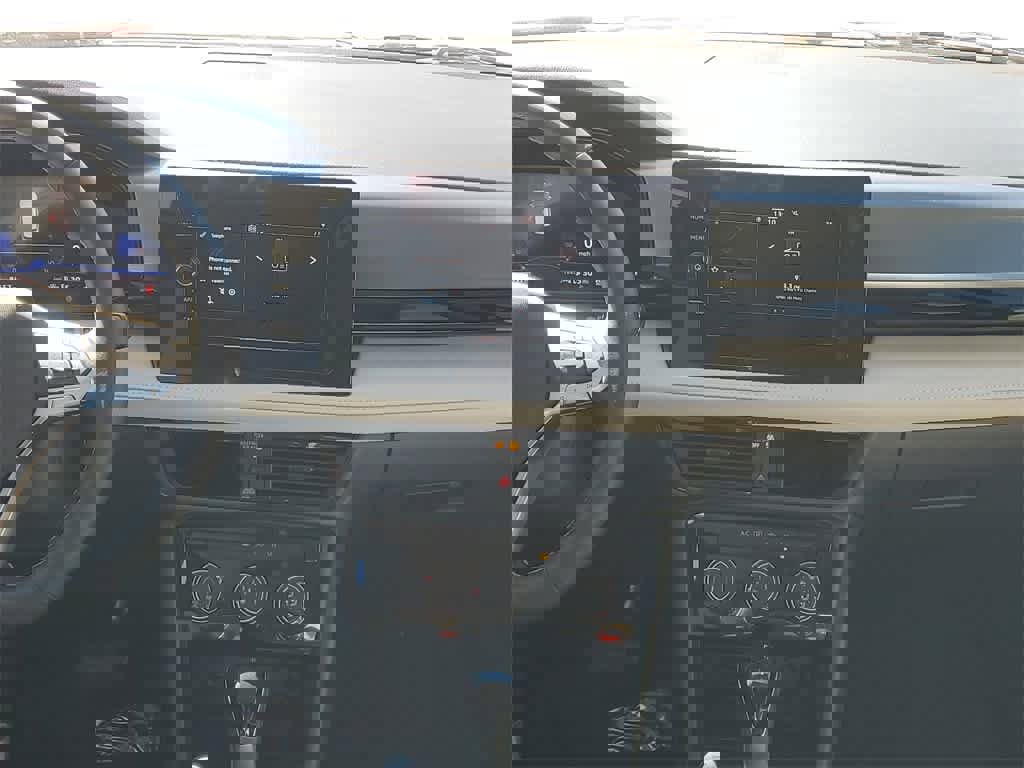 Used 2025 Volkswagen Taos S image 15