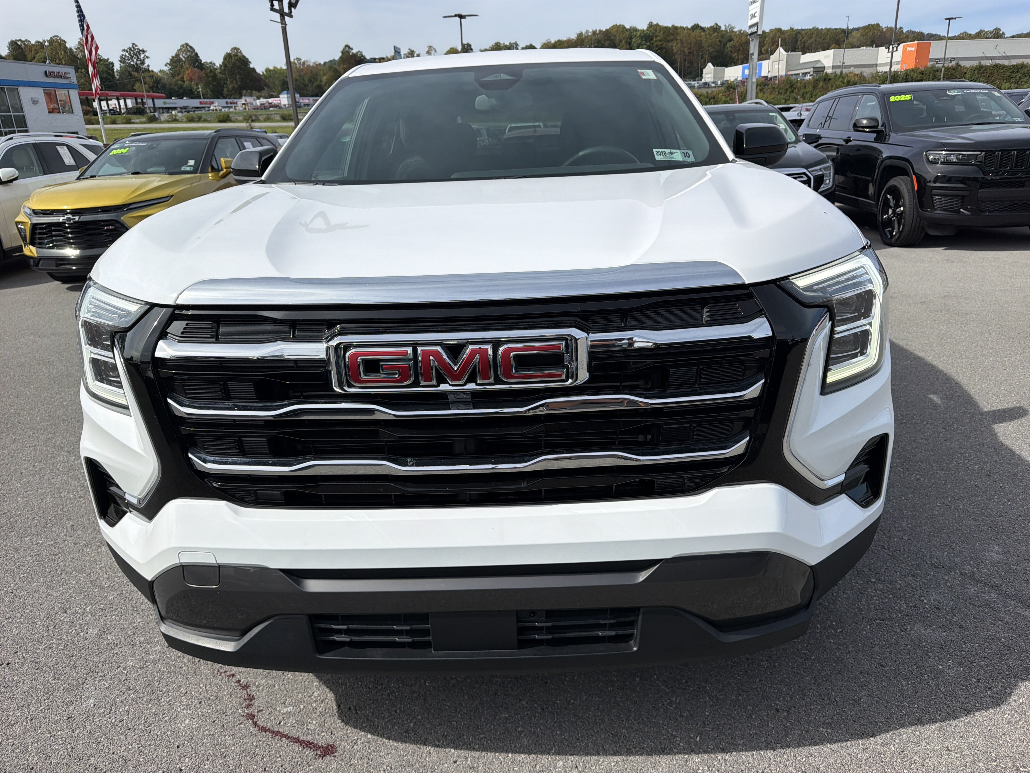 Used 2026 GMC Terrain Elevation AWD/4WD image 2