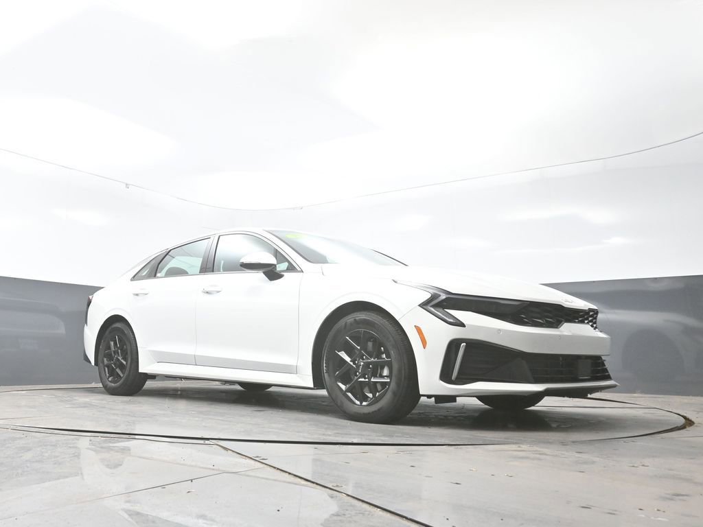 Used 2025 Kia K5 LXS image 51