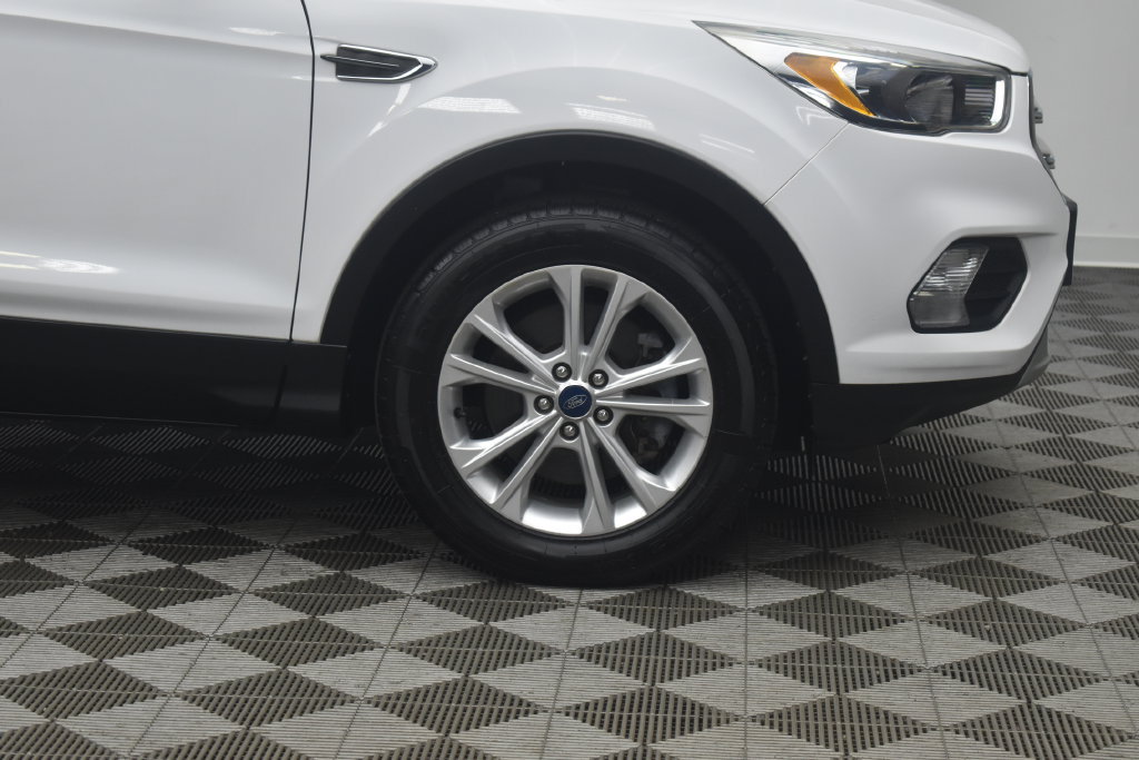 Used 2019 Ford Escape SE AWD/4WD image 25