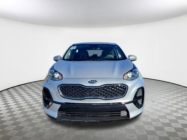 Used 2022 Kia Sportage LX image 2