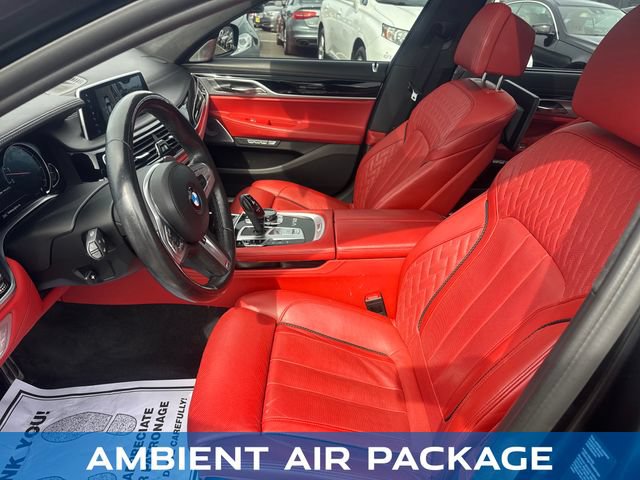 Used 2018 BMW M760i xDrive AWD/4WD image 10