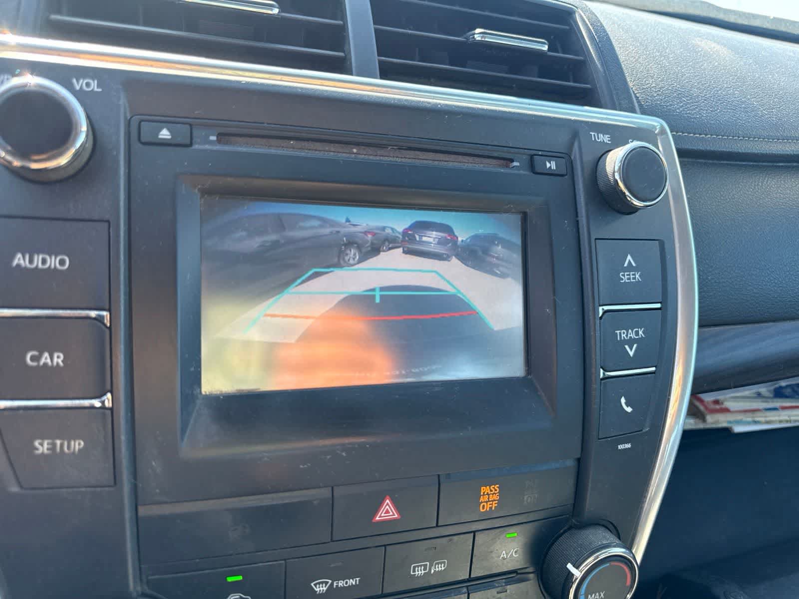 Used 2015 Toyota Camry LE FWD image 28