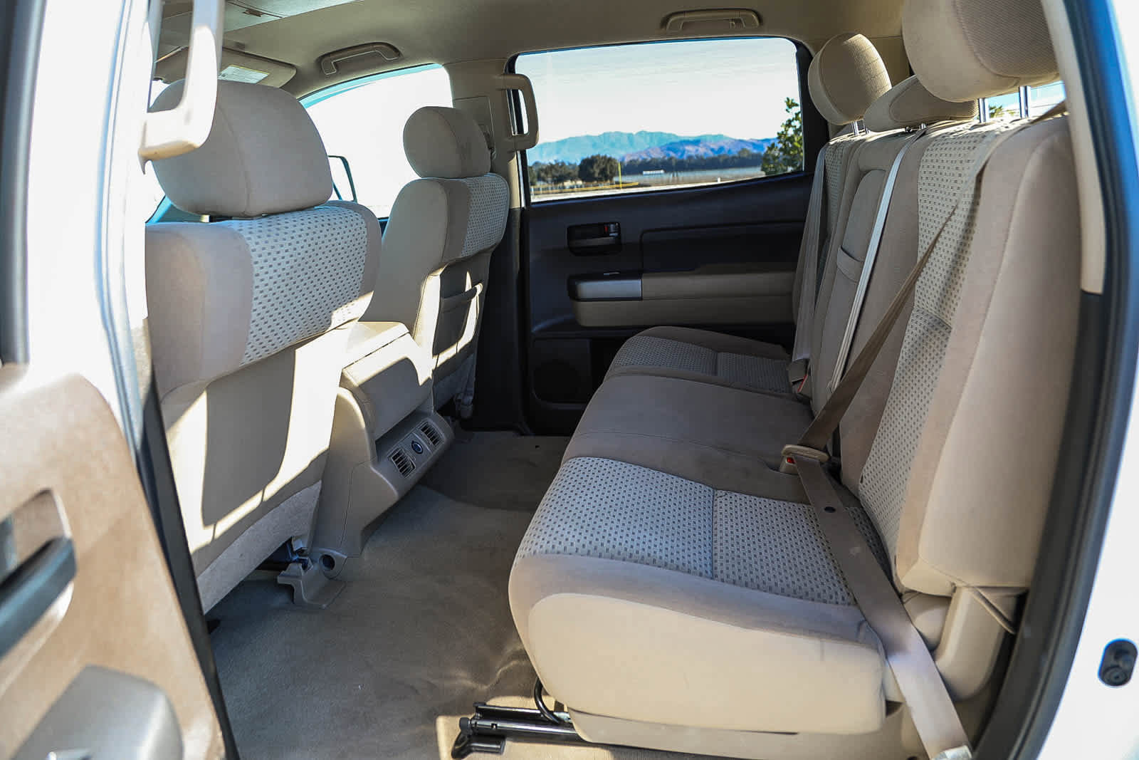 Used 2011 Toyota Tundra 2WD CrewMax w/ Tow Pkg image 18