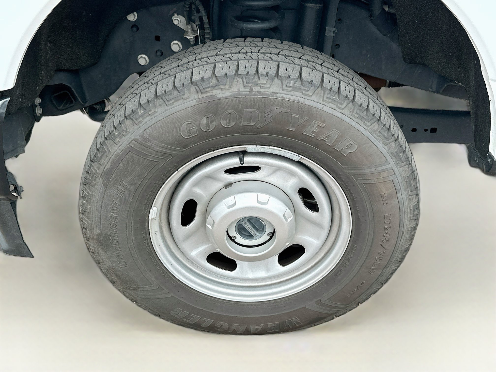 Used 2024 Ford F250 XL AWD/4WD image 11