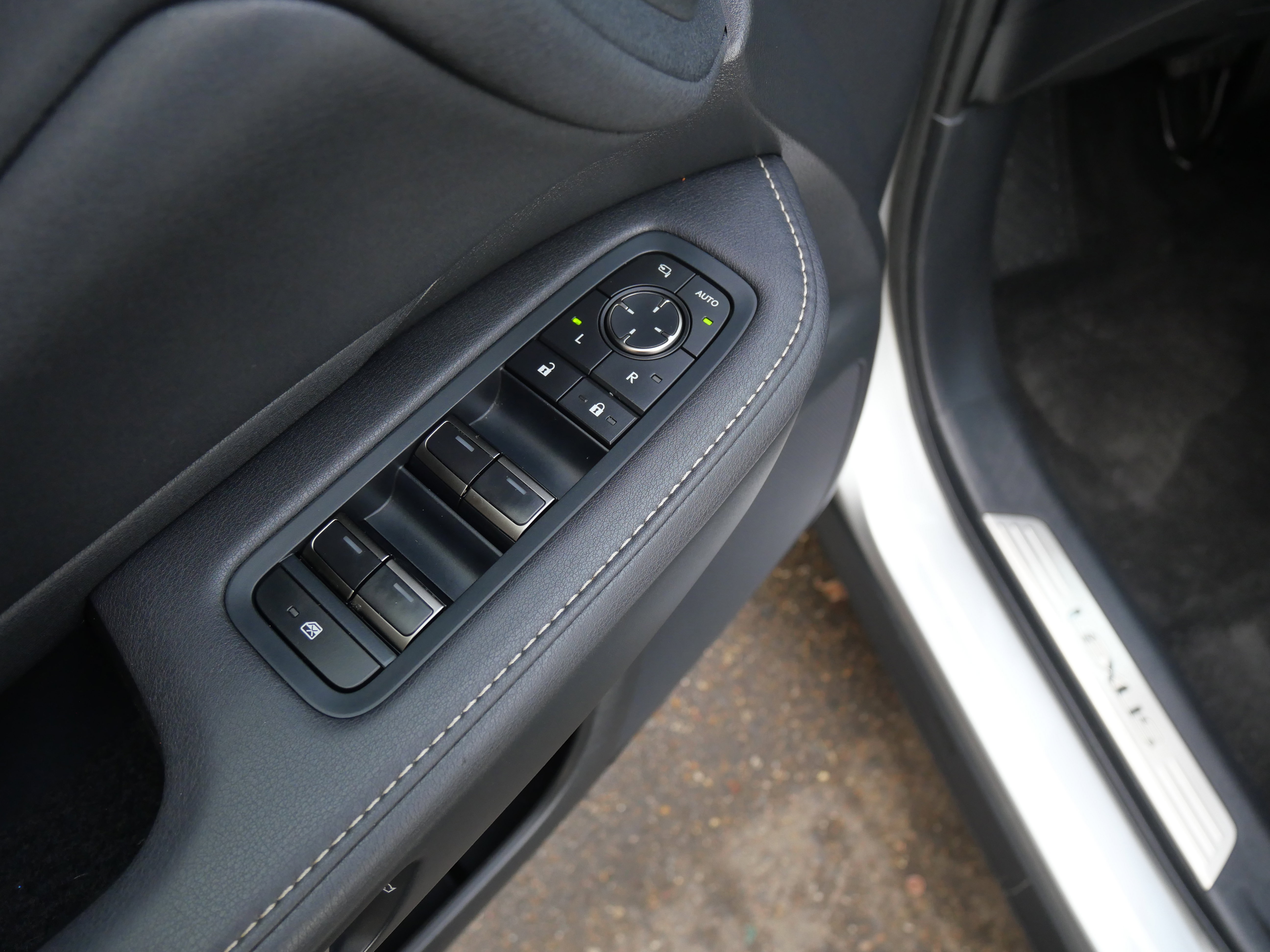 Used 2024 Lexus TX 350 FWD w/ Technology Package image 18