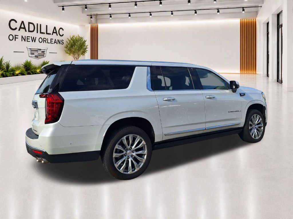 Used 2023 GMC Yukon XL Denali w/ Denali Reserve Package RWD image 3