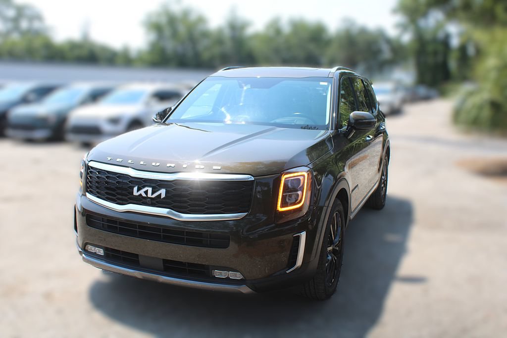 Certified 2022 Kia Telluride SX w/ SX Prestige Package AWD/4WD image 17