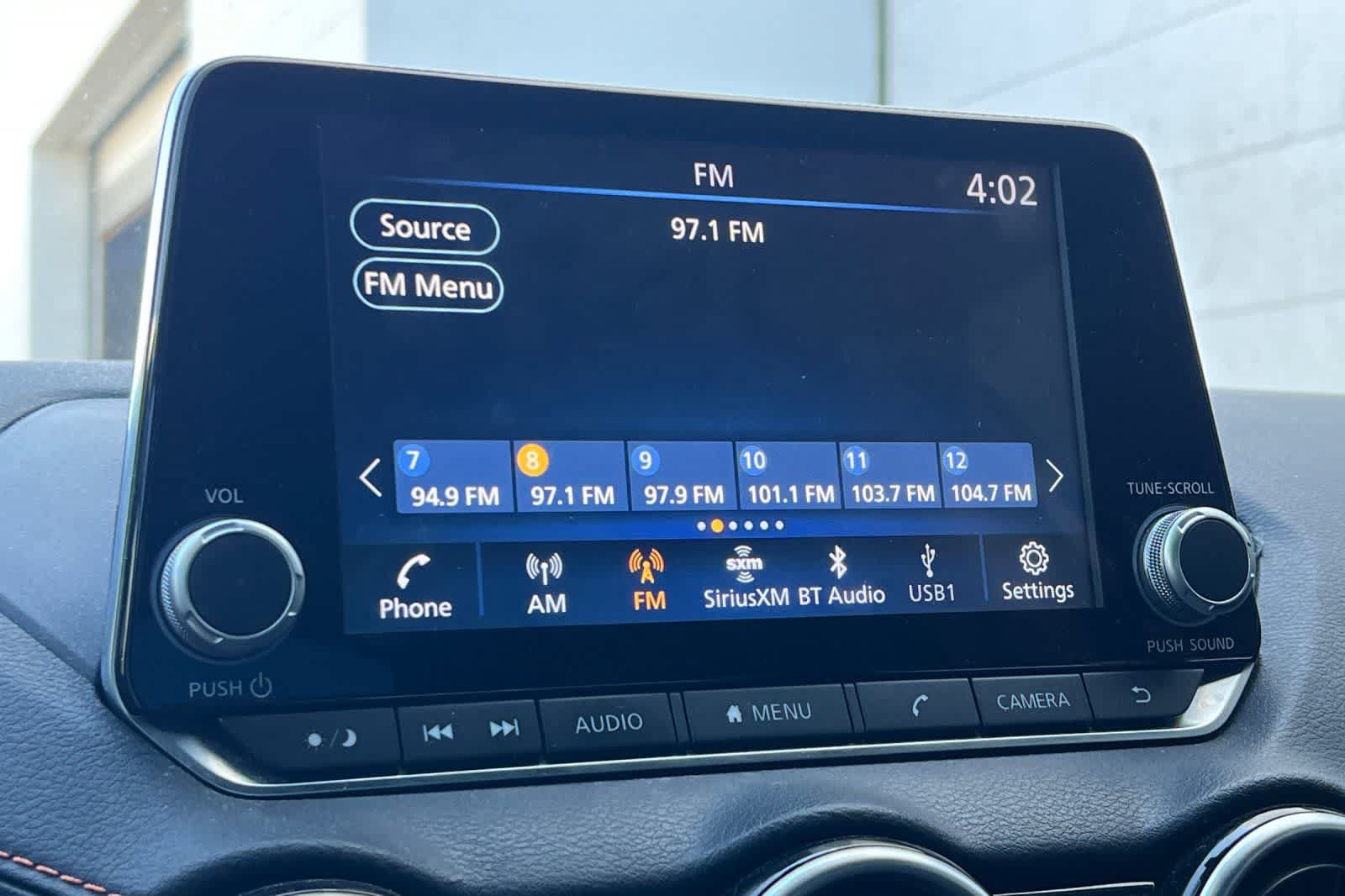 Used 2021 Nissan Sentra SR FWD image 19