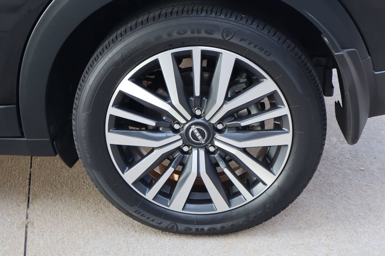 Used 2022 Nissan Kicks SV w/ Interior Electronics Package FWD image 26