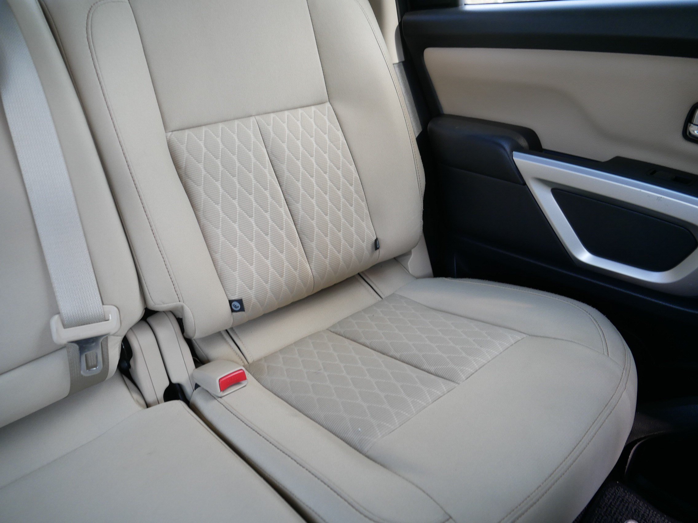 Certified 2017 Nissan Titan SV RWD image 14