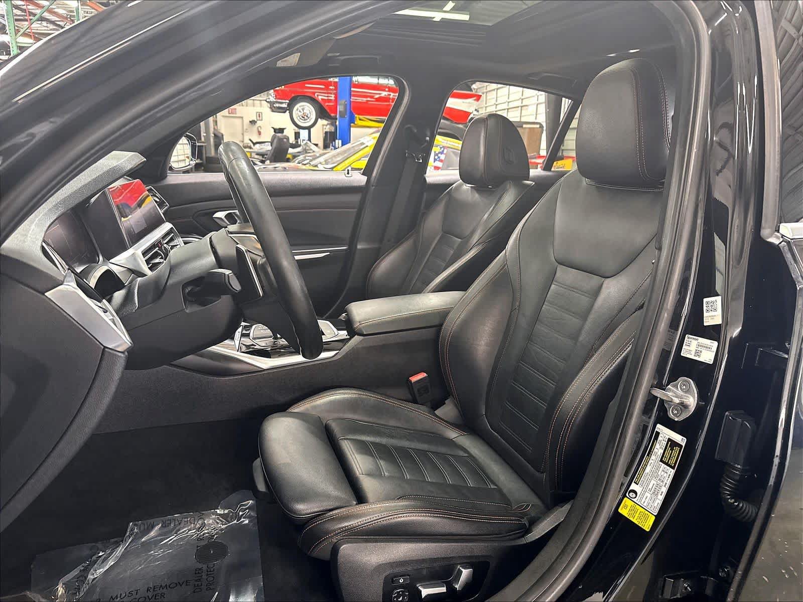 Used 2019 BMW 330i Sedan w/ Convenience Package RWD image 24