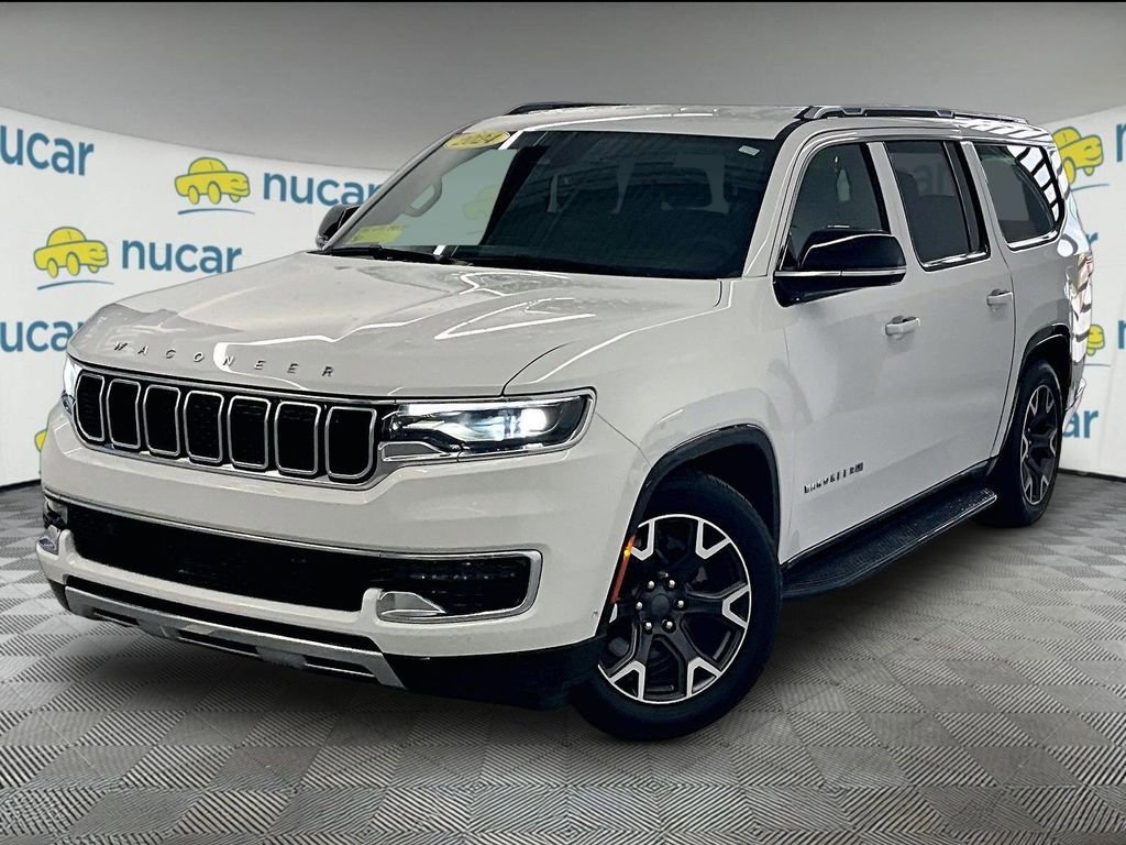 Used 2024 Jeep Wagoneer L Series III w/ Flexible Seating Group AWD/4WD image 3
