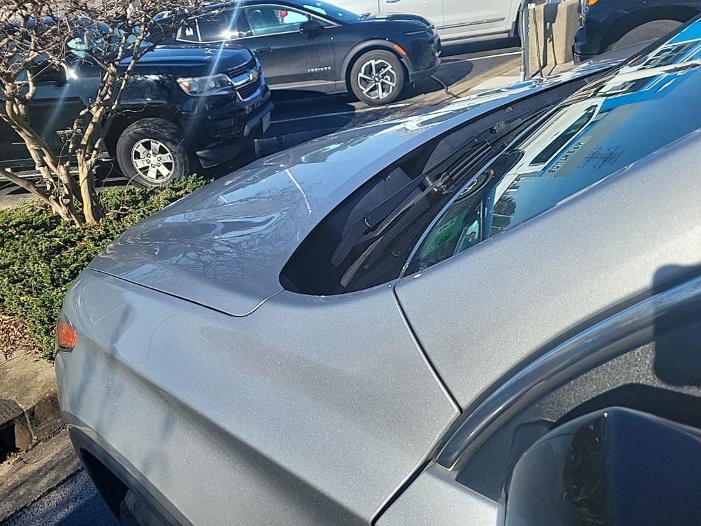 Used 2021 Chevrolet Traverse LS image 21