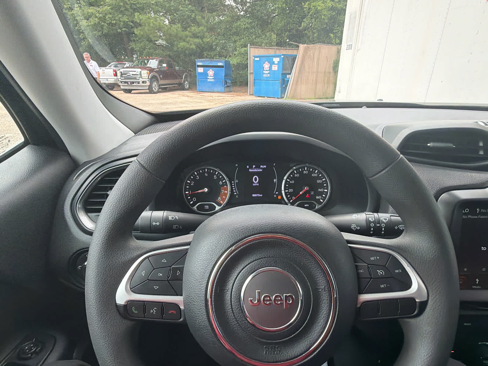 Used 2023 Jeep Renegade Latitude AWD/4WD image 22