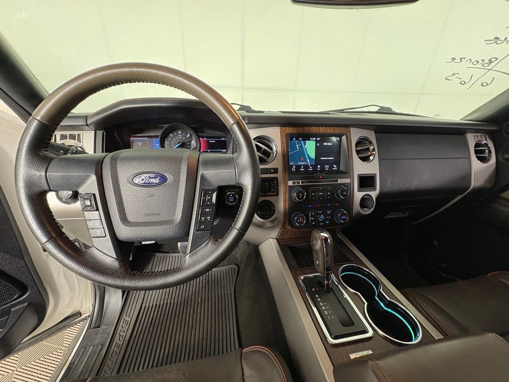 Used 2016 Ford Expedition King Ranch RWD image 8