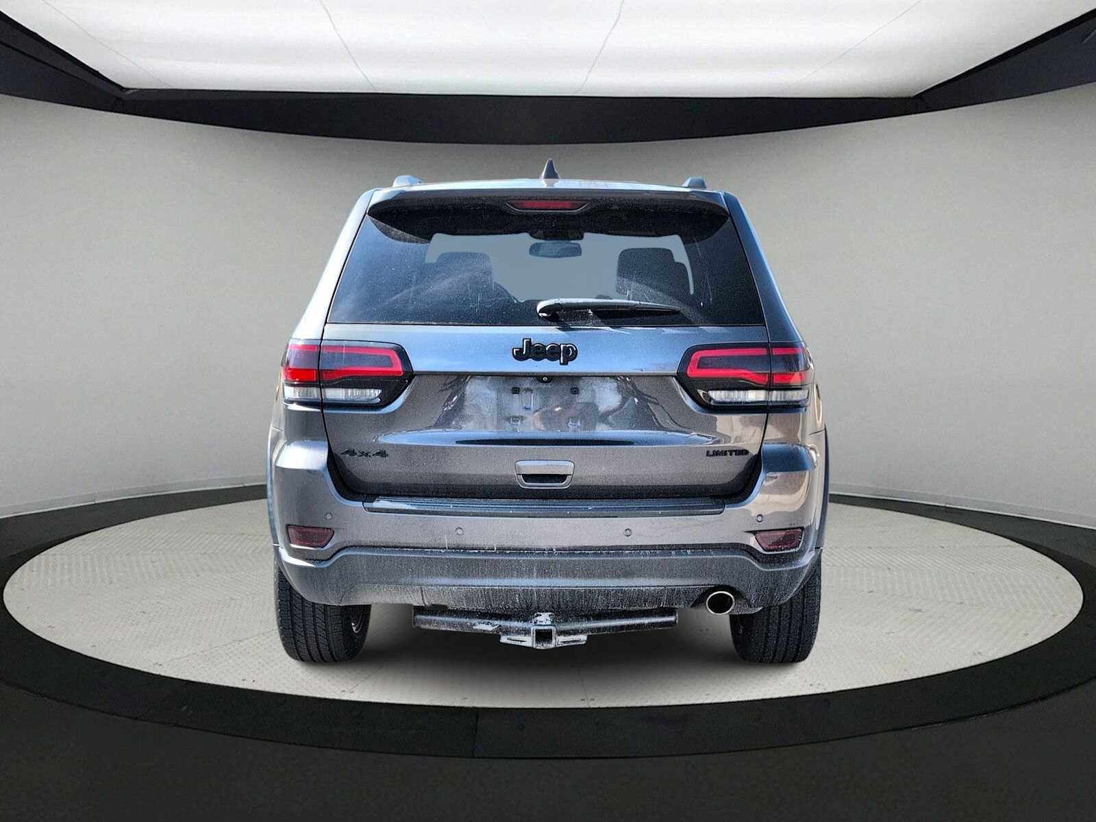 Used 2015 Jeep Grand Cherokee Limited image 7