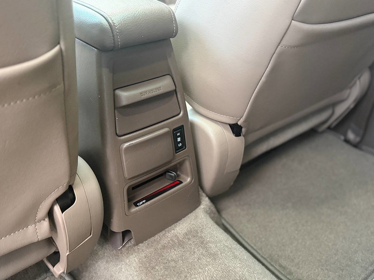 Used 2001 Toyota 4Runner SR5 image 38