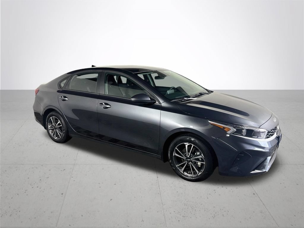 Certified 2024 Kia Forte LXS FWD image 5