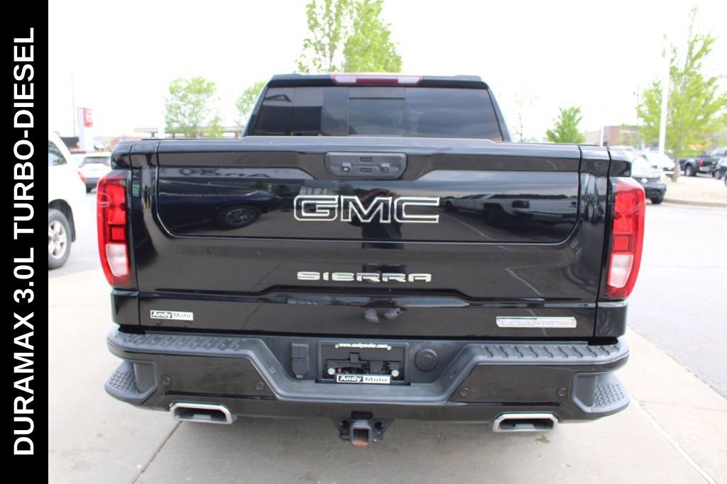 Used 2022 GMC Sierra 1500 Elevation w/ Elevation Premium Package AWD/4WD image 8