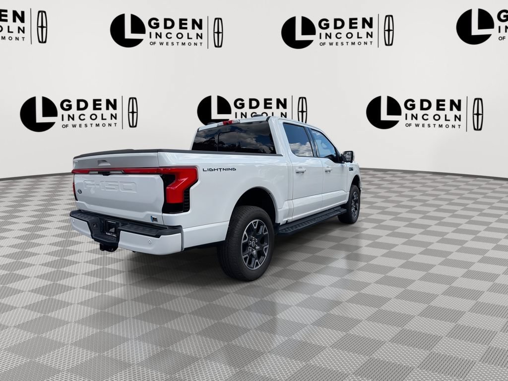 Used 2024 Ford F150 Lightning Platinum AWD/4WD image 8