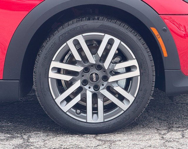 New 2026 MINI Cooper 4-Door Hardtop FWD image 3