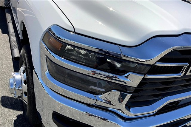 New 2025 RAM 3500 Tradesman w/ Chrome Appearance Group image 11