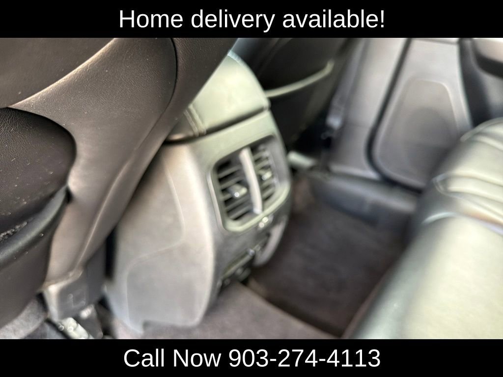 Used 2019 Jeep Cherokee Latitude Plus w/ Comfort/Convenience Group image 13