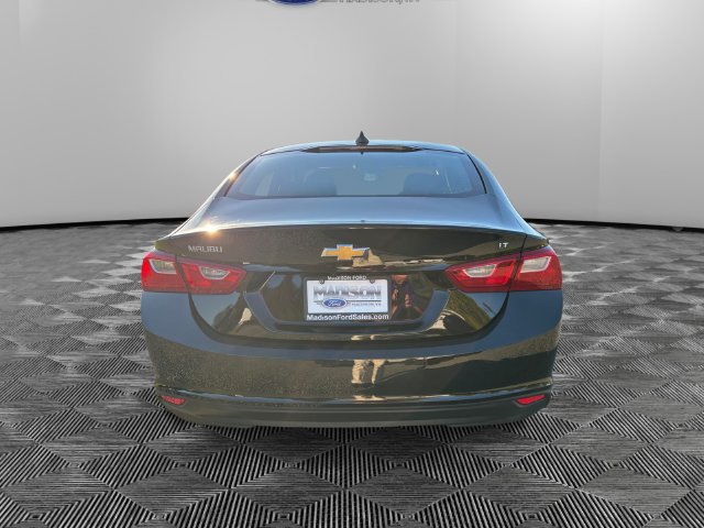 Used 2025 Chevrolet Malibu LT FWD image 4
