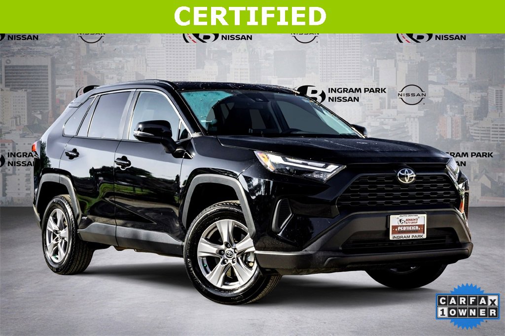 Used 2025 Toyota RAV4 XLE