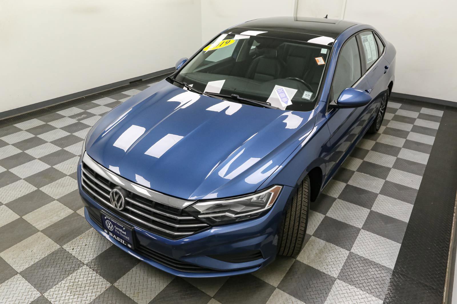 Certified 2019 Volkswagen Jetta SE image 7