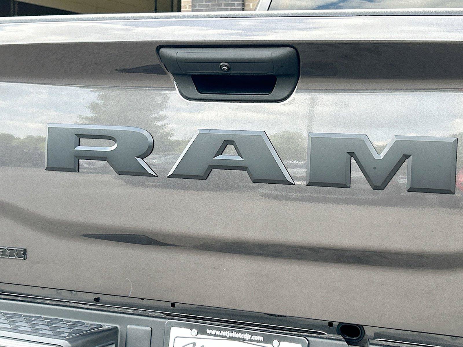 New 2026 RAM 2500 Big Horn AWD/4WD image 12