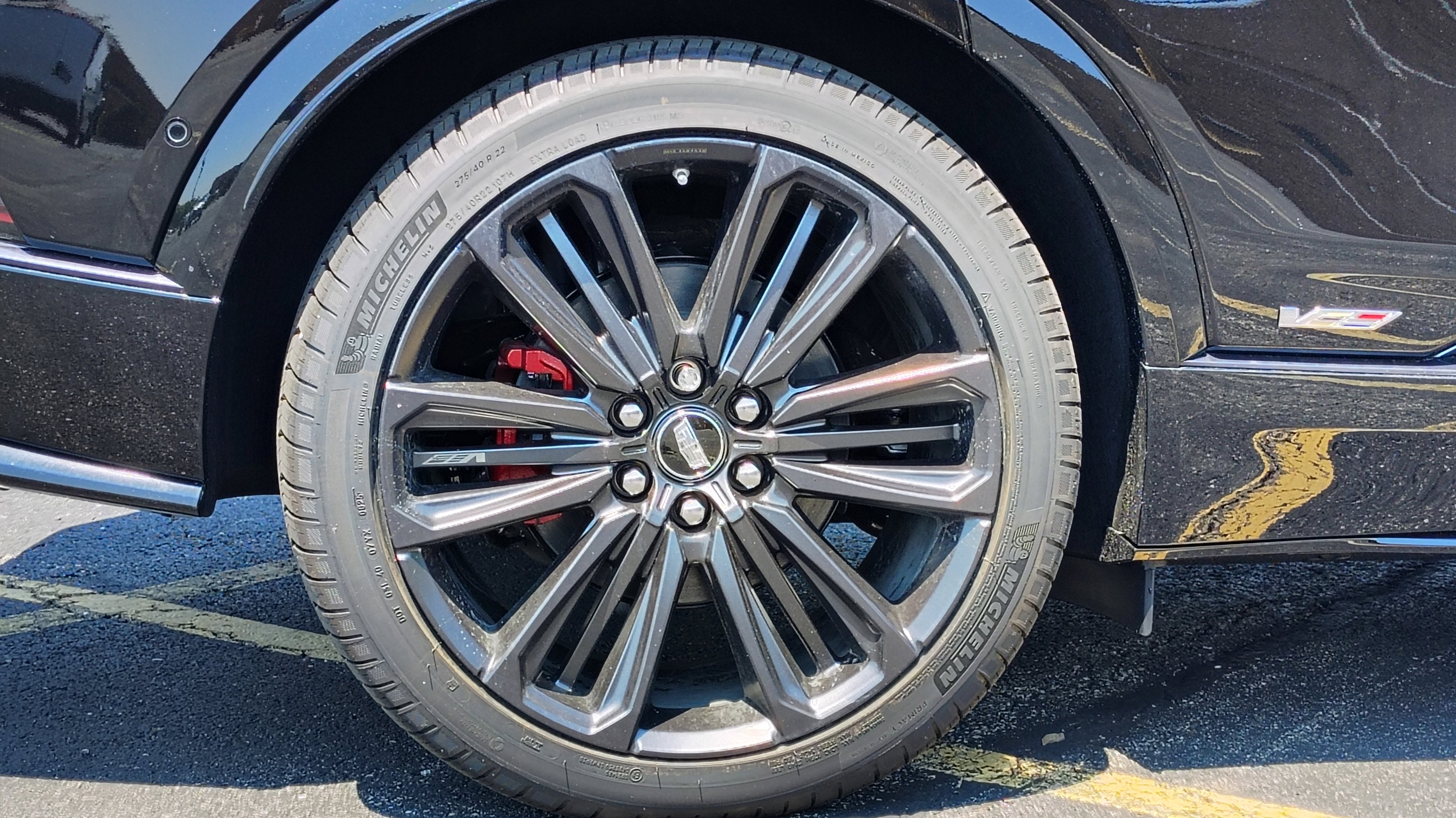 New 2026 Cadillac Lyriq V image 40